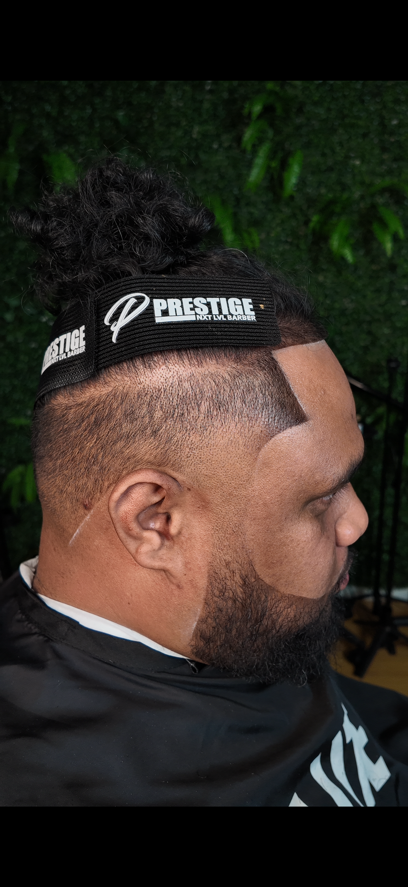 BARBER GRIPPERS FOR HAIR